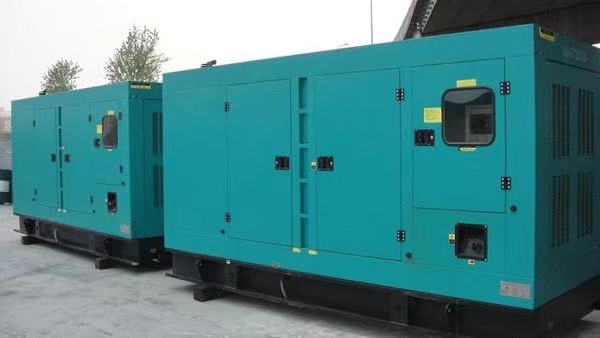 巴彦康明斯400kw大型柴油二手发电机组